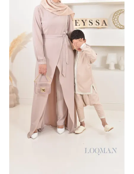Combinaison femme classe nude by Neyssa, modest femme voilée chic.