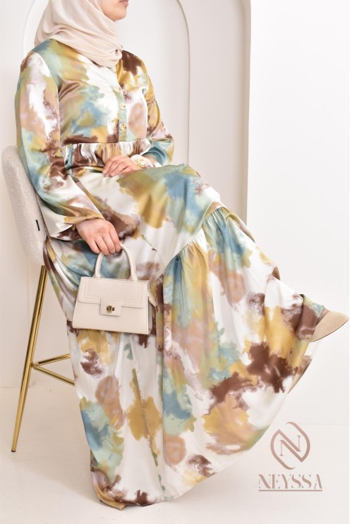 Robe longue satinée coupe évasée imprimées à motifs femme musulmane 1m80