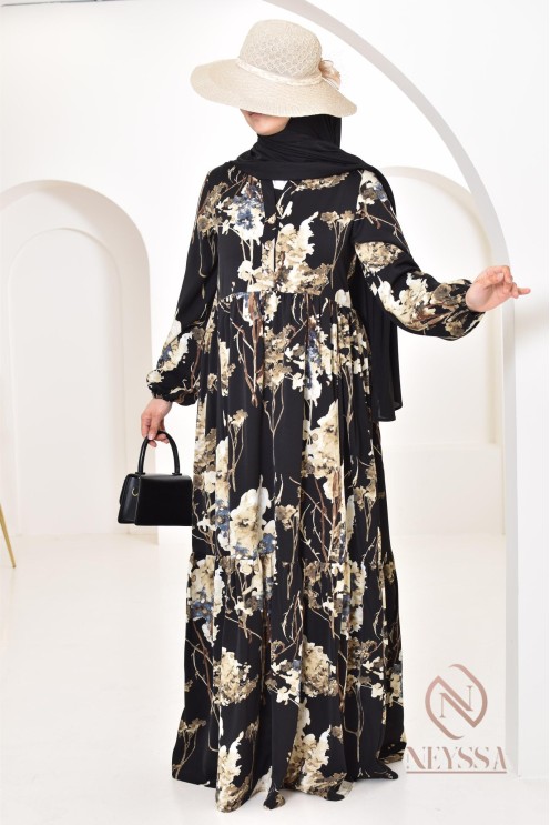 Robe longue motifs floraux, style bohème, coupe fluide évasée, idéale été