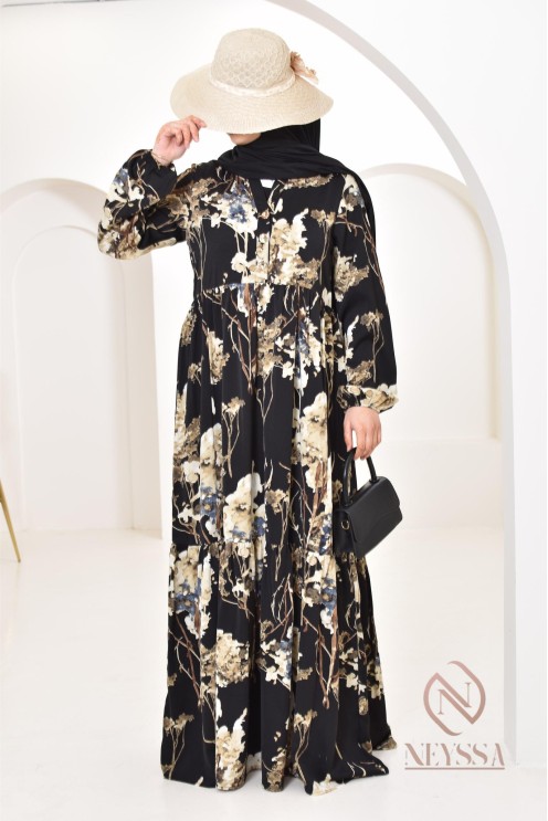 Robe longue motifs floraux, style bohème, coupe fluide évasée, idéale été