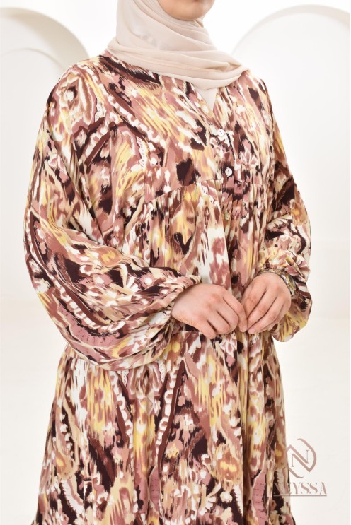 Long dress with colorful patterns, silky satin fabric ultra elegant