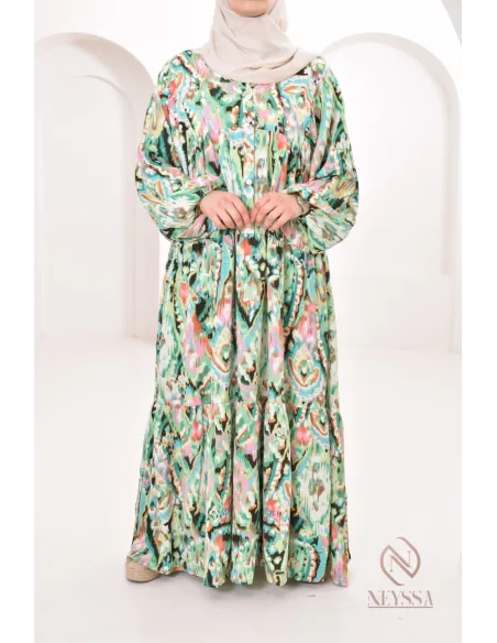 Elegantes und schickes langes Kleid mit Blumenmotiven, ideal für diesen Sommer 2024