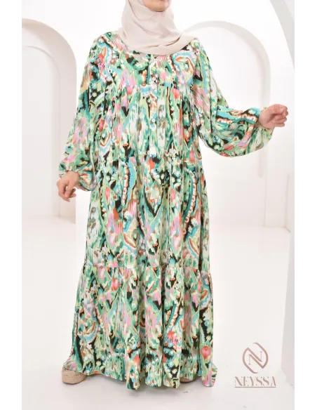 Elegantes und schickes langes Kleid mit Blumenmotiven, ideal für diesen Sommer 2024