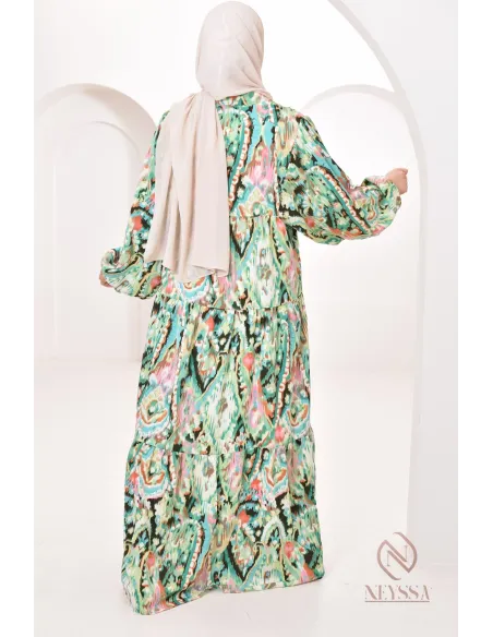 Elegantes und schickes langes Kleid mit Blumenmotiven, ideal für diesen Sommer 2024