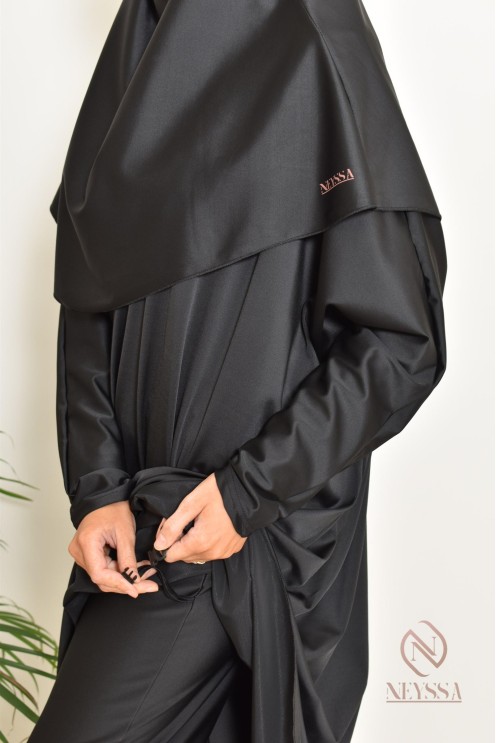 Black burkini with integrated swim khimar, loose-fitting and water-resistant