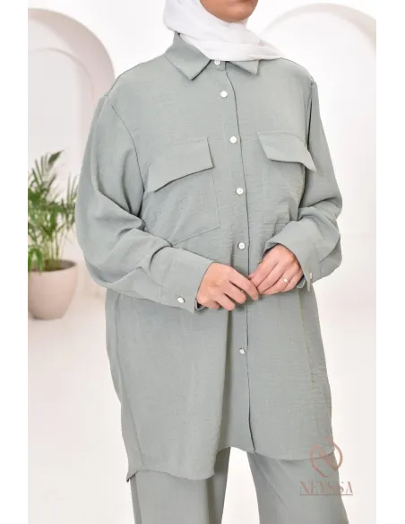 Tunique avec pantalon, tenue chic et décontracté pour la saison estivale