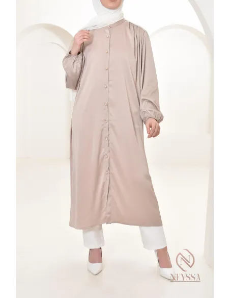 Tunique chemise longue simple et chic, must have idéal été, modest fashion