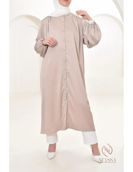 Tunique chemise longue simple et chic, must have idéal été, modest fashion