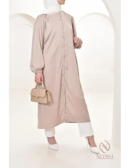 Tunique chemise longue simple et chic, must have idéal été, modest fashion