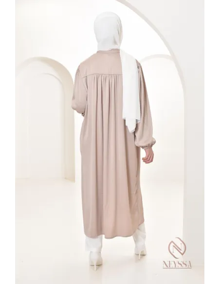 Tunique chemise longue simple et chic, must have idéal été, modest fashion