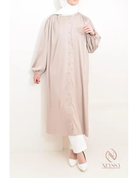 Tunique chemise longue simple et chic, must have idéal été, modest fashion