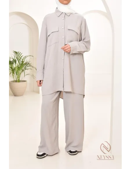 Tunique avec pantalon, tenue chic et décontracté pour la saison estivale