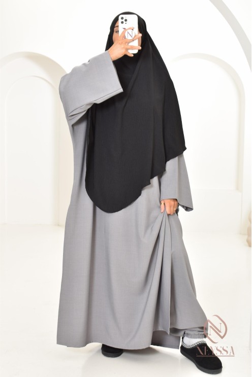 Tunique mastoura pour femme musulmane, parfaite pour tous les jours.