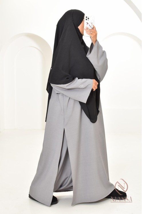 Tunique mastoura pour femme musulmane, parfaite pour tous les jours.