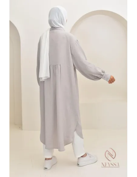 Jazz-effect long shirt, ideal for the approaching summer season