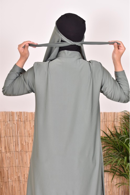 Hijab de bain à nouer kaki pour compléter son burkini, résistant et opaque