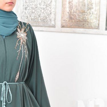 Comment mettre porter une abaya
